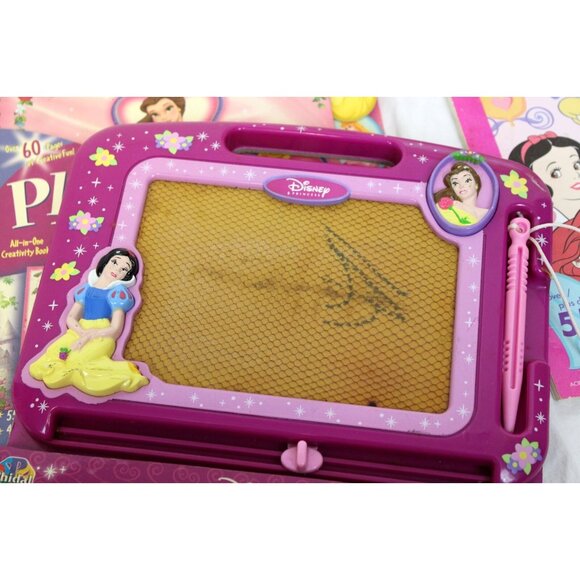 Disney Princess Activity Set Learn Write Color Wonder Crayons Play Pad Stickers - Picture 15 of 16